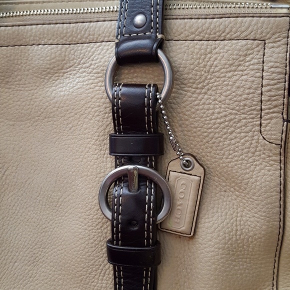 Handbag - Picture 2 of 4